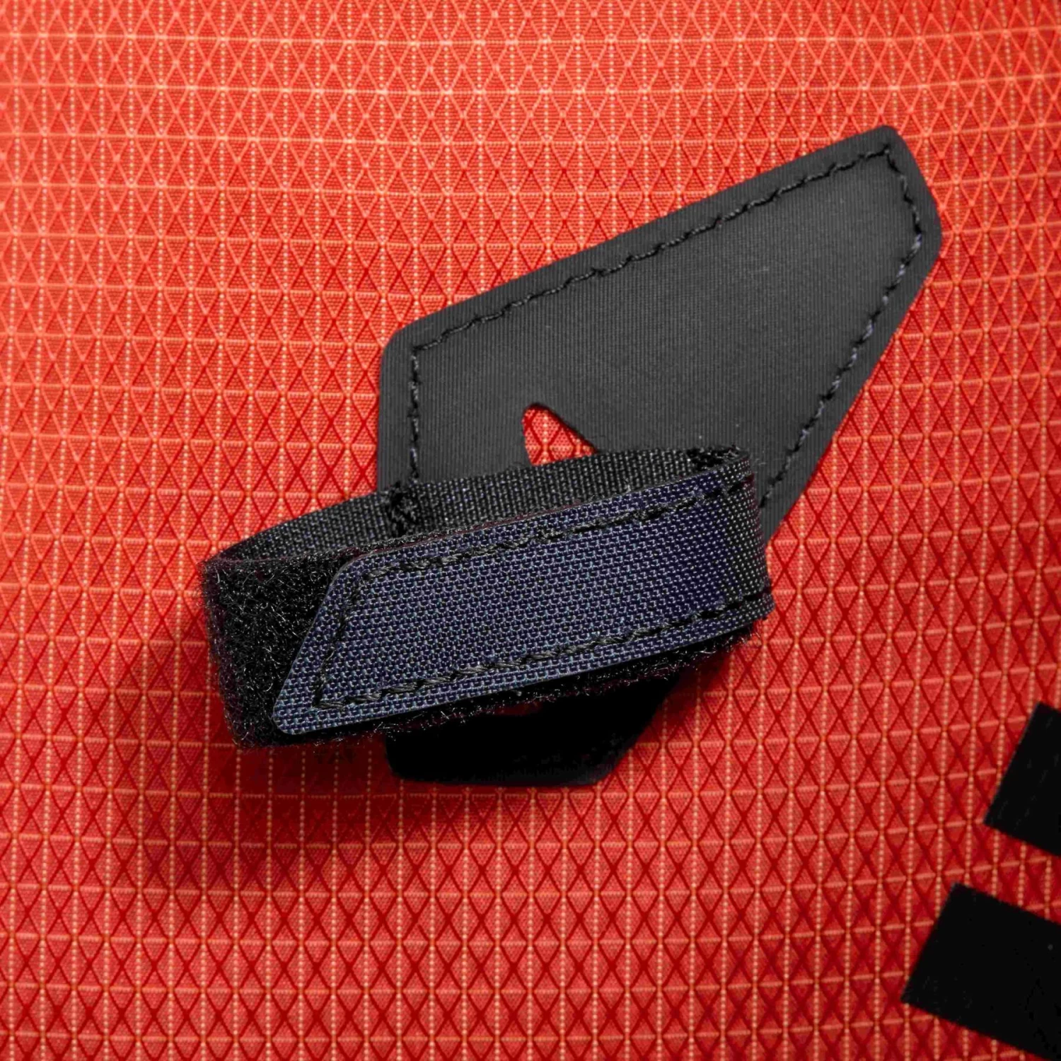 Mammut Ducan Spine 28-35 Backpack - Hot Red-black - Image 7